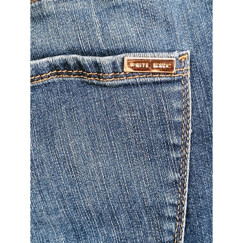 White House Black Market Slim Ankle Studded Jeans Size 10 Mid Wash - Picture 3 of 14